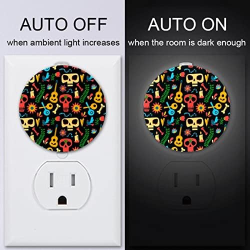 2 Pacote de plug-in Nightlight LED Night Light Skull Print com sensor de Dusk-to-Dawn para quarto de crianças,