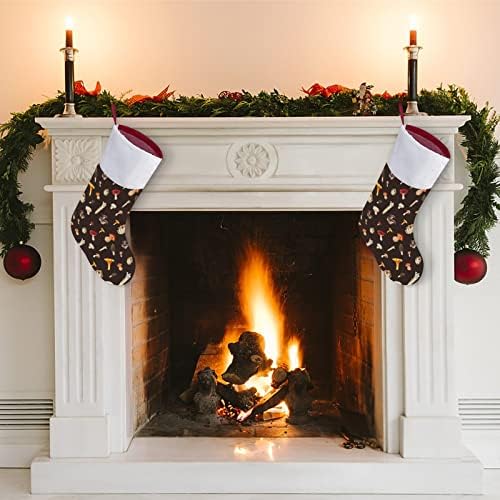 Todos os tipos de cogumelos de meias de meias penduradas no Natal para a decoração da casa de férias da árvore da