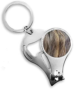 Marrom cacheado tingido de cabelo belo e lindos unhas de unhas de chave de chave de corrente