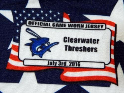 Clearwater Threshers 47 Game usou Red Jersey EUA 4 de julho 48 DP13532 - Jogo usou camisas MLB