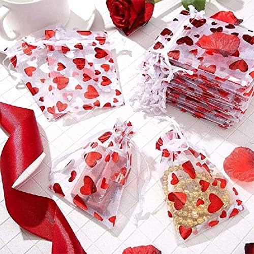 Dzrige 30 peças Sacos de doces de coração Organza Sacos de punho de tração Red Love Heart Gift Gift Smags para